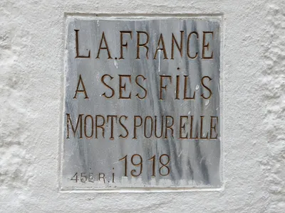The tablet placed on Ossuaire de Kilid-Bahr in the French national cemetery at Seddul-Bahr. 23 May 2023.