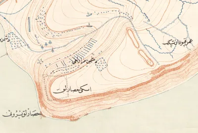 Cemetery marked in the centre of the high ground above Eski Hissarlik. The ancient walls are the elongated heights on the right of the map excerpt.